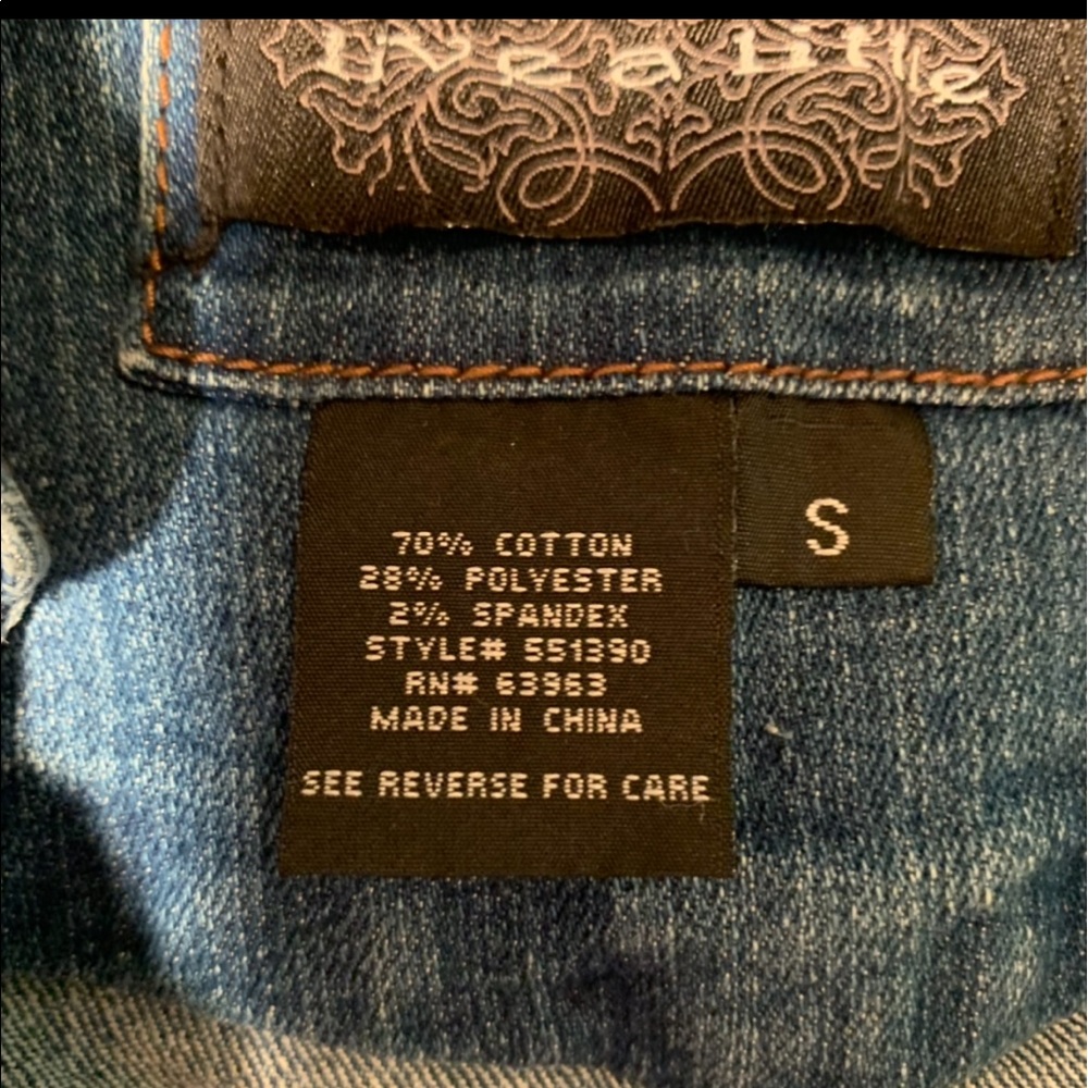 Blue Jean Jacket - Picture 5 of 5